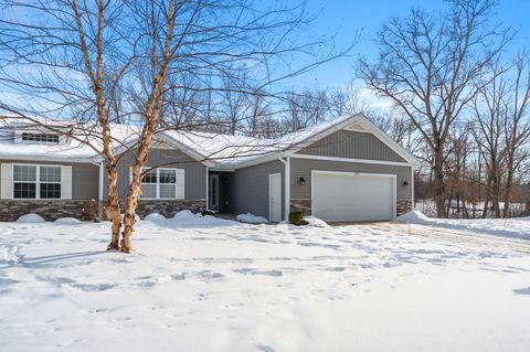 Photo of 2214 Hunters Pond, Comstock Charter Township, MI 49048 (MLS # 66026001088)