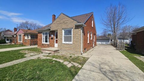 21345 Newcastle Road Harper Woods City MI 48225
