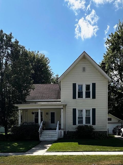 284 E Saint Clair Street Romeo Village MI 48065