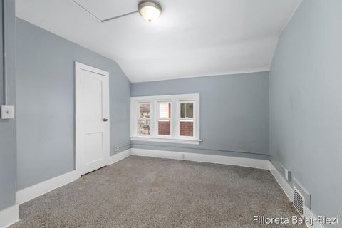 Tiny photo for 1039 Prince Street SE, Grand Rapids City, MI 49507 (MLS # 65026013516)