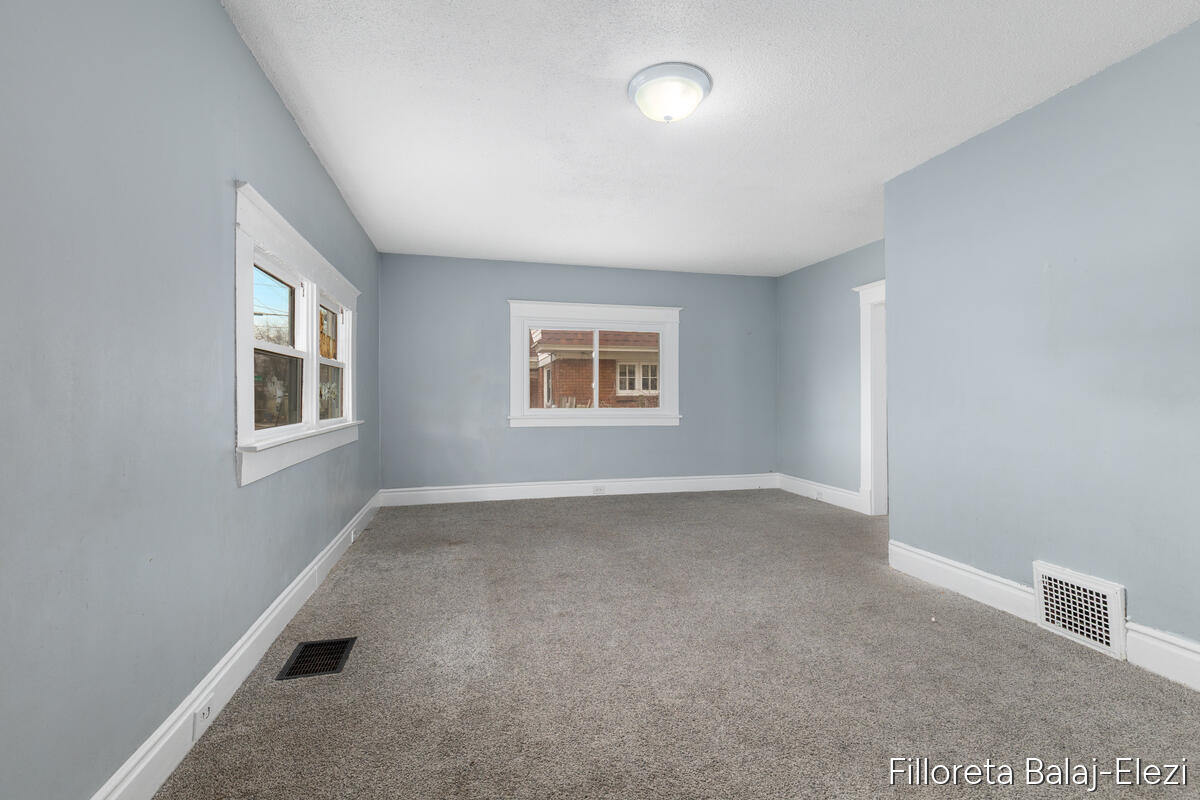 1039 Prince Street SE