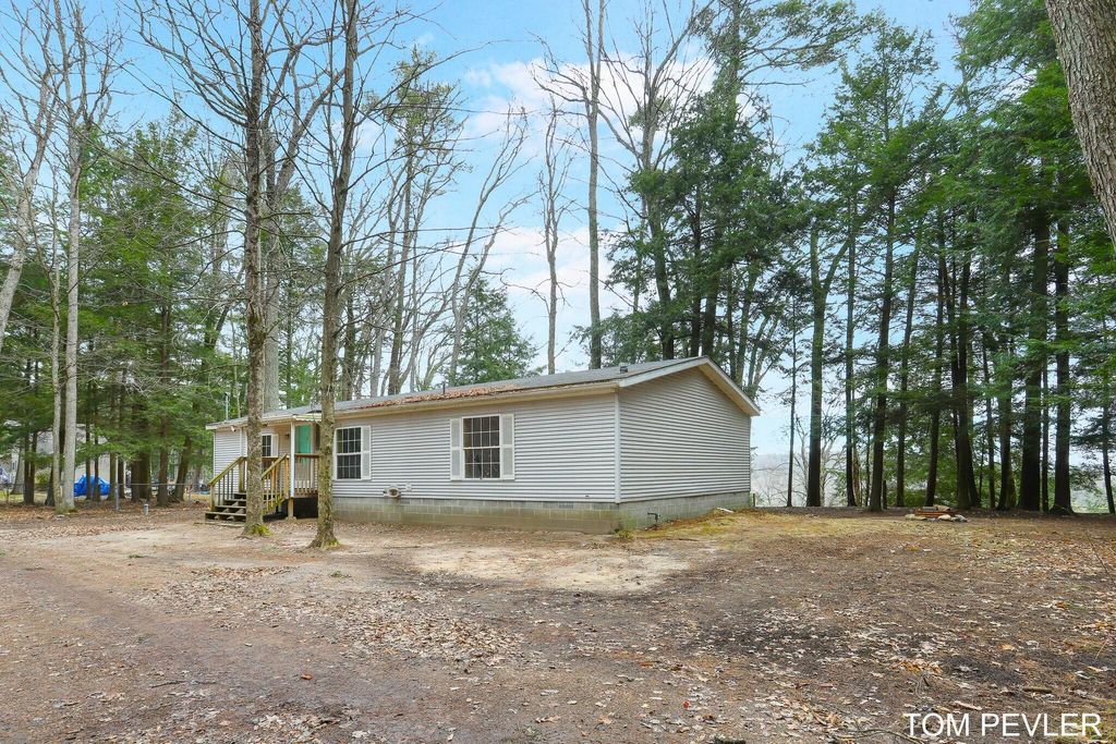 listing image 0
