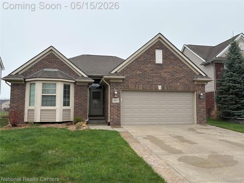 28657 Oakmonte Circle W Lyon Charter Township MI 48165
