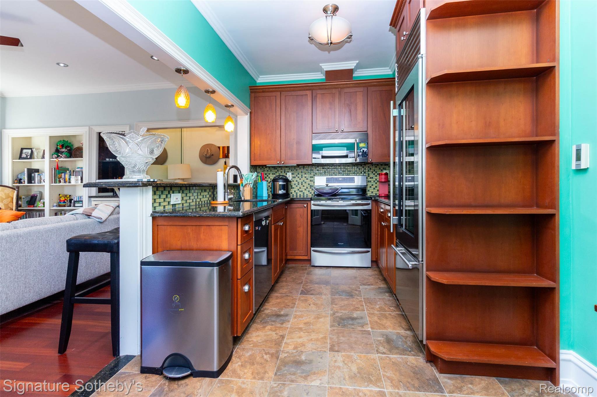 327 Southfield Road 3BN #7