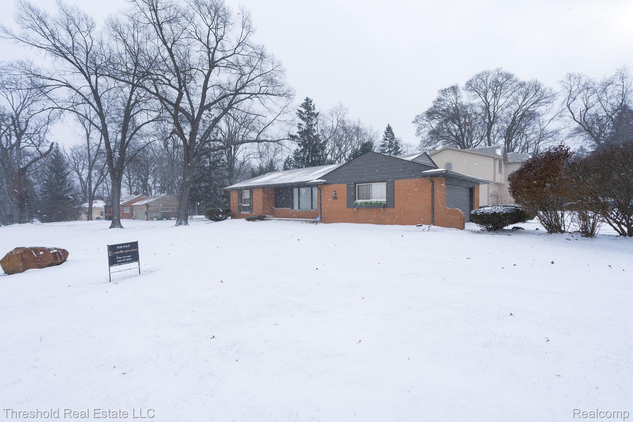 5595 Old Orchard Trail