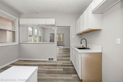 Tiny photo for 4888 Maxwell Street, Detroit City, MI 48214 (MLS # 20251060954)