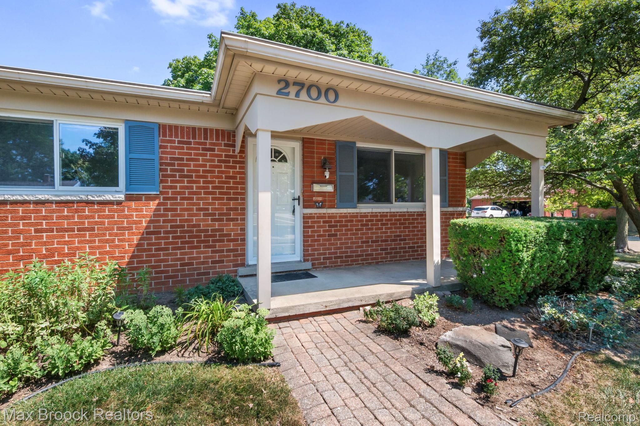 2700 Sparta Drive