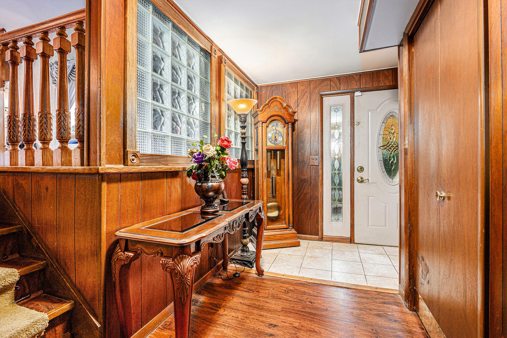 7702 N Gleneagle Drive