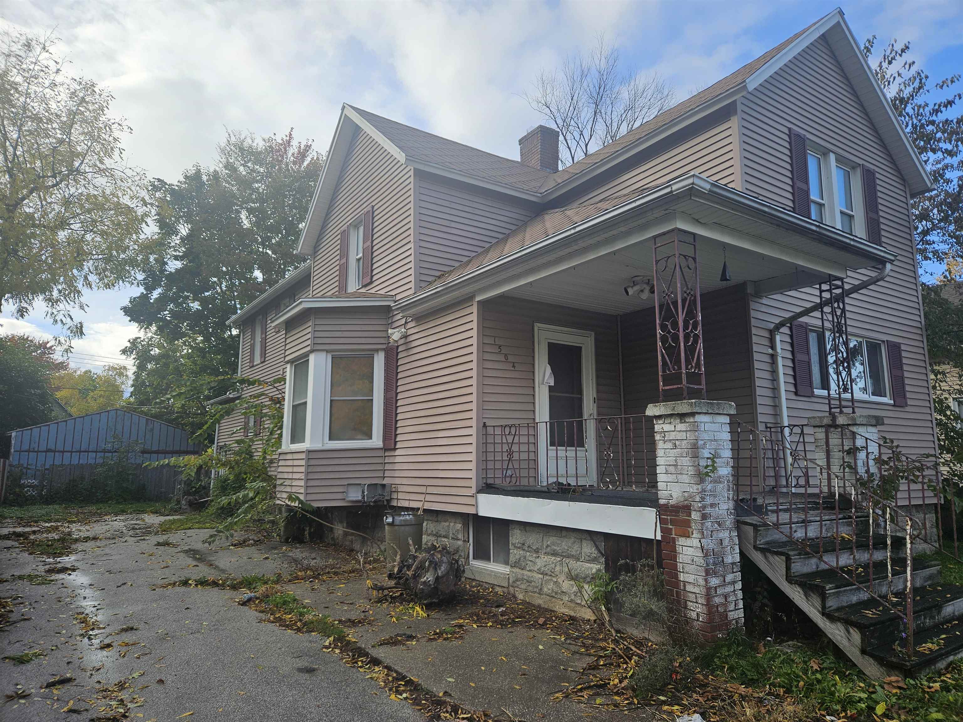 1504 McCormick Street