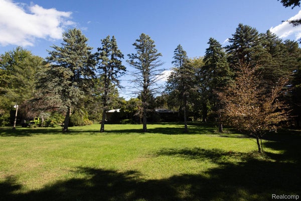 575 S HEMLOCK RD, HEMLOCK, MI 48626 - Image 1a6828b8d5cd15c2ff68143c2d80b3a2/493691431