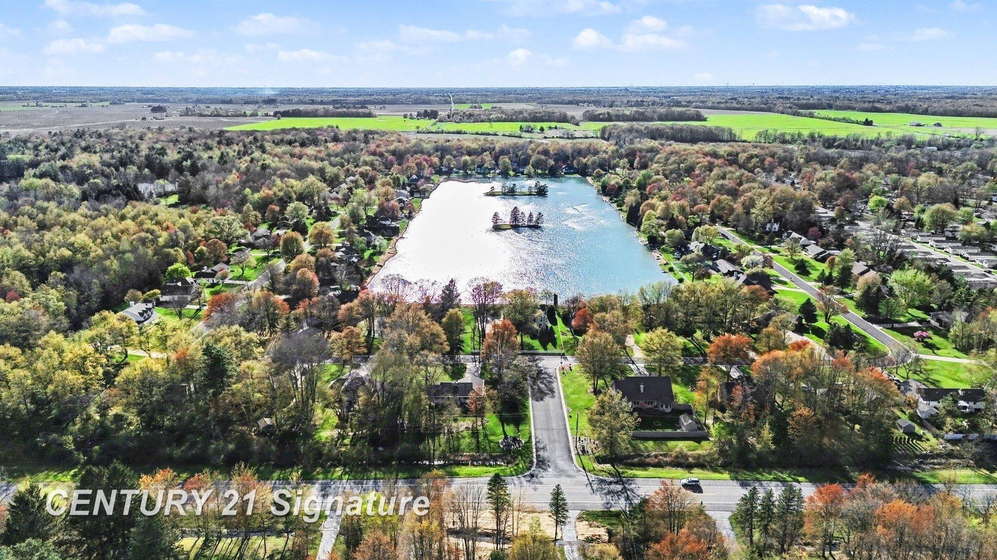 1944 E Lake Circle Drive