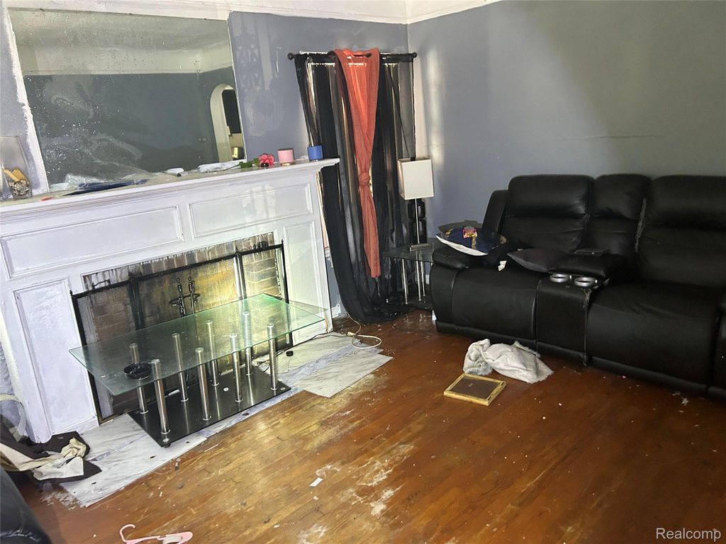 Photo of 19332 Packard Street, Detroit City, MI 48234 (MLS # 20261014235)