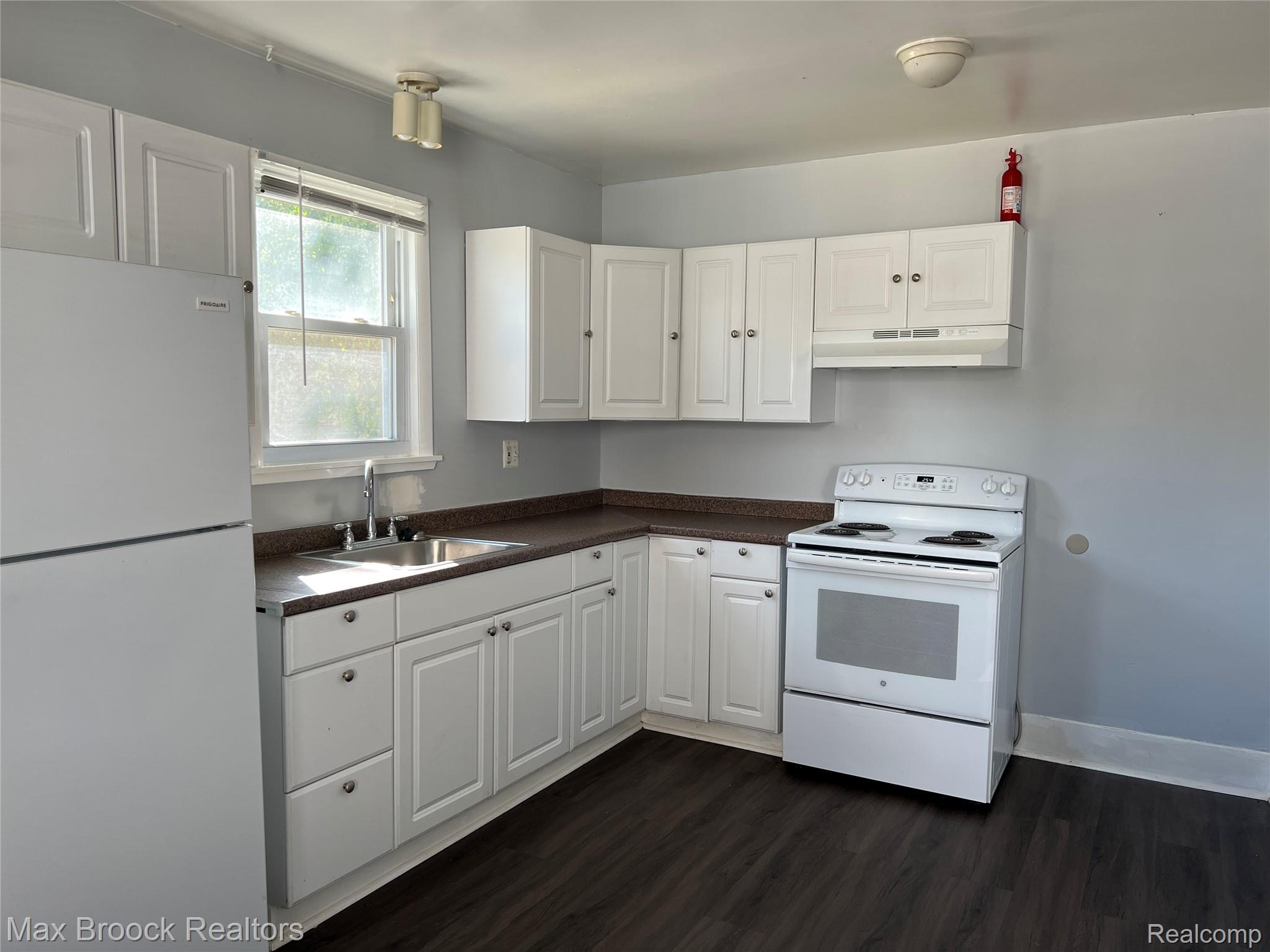 1265 S Franklin Road S