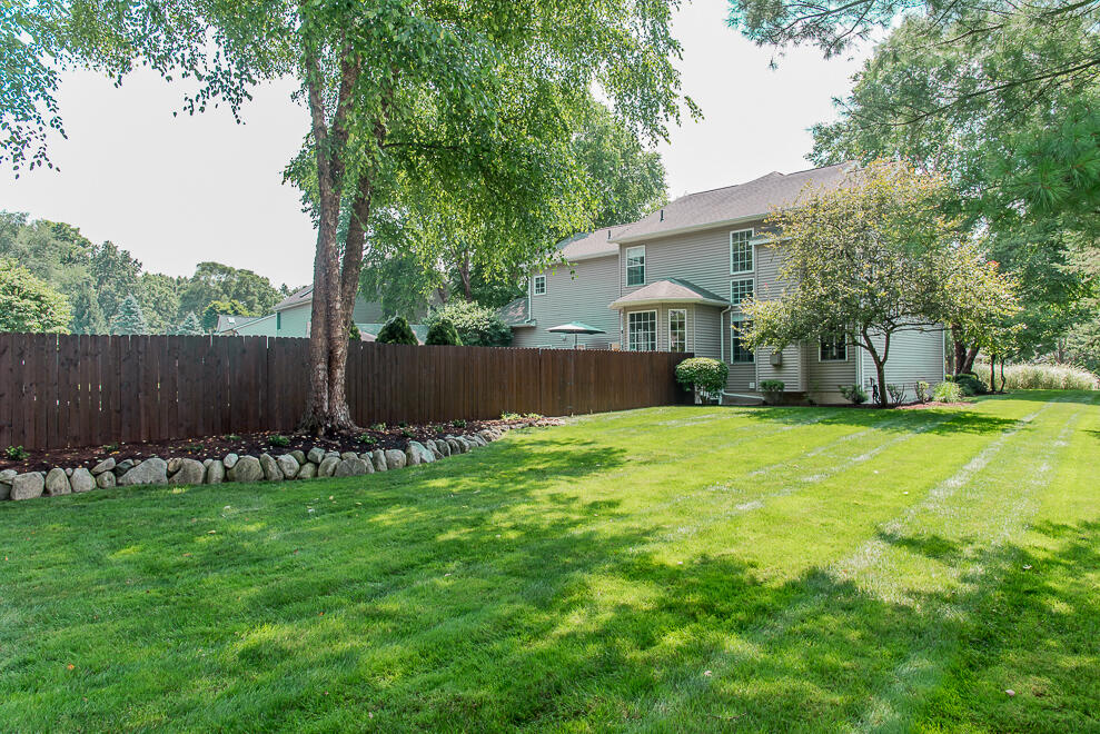 1185 Breckenridge Way