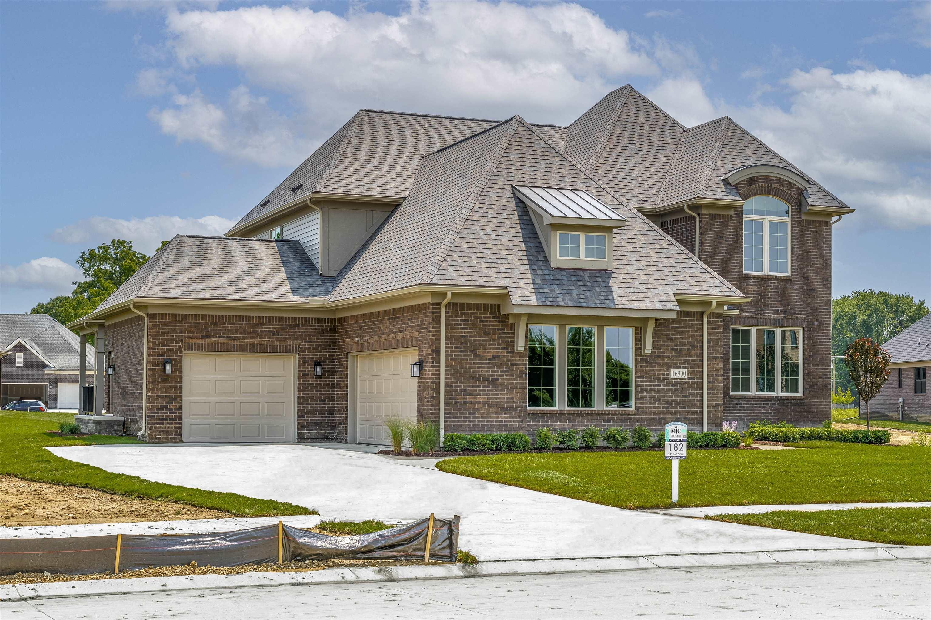 55438 Bay Oaks Court