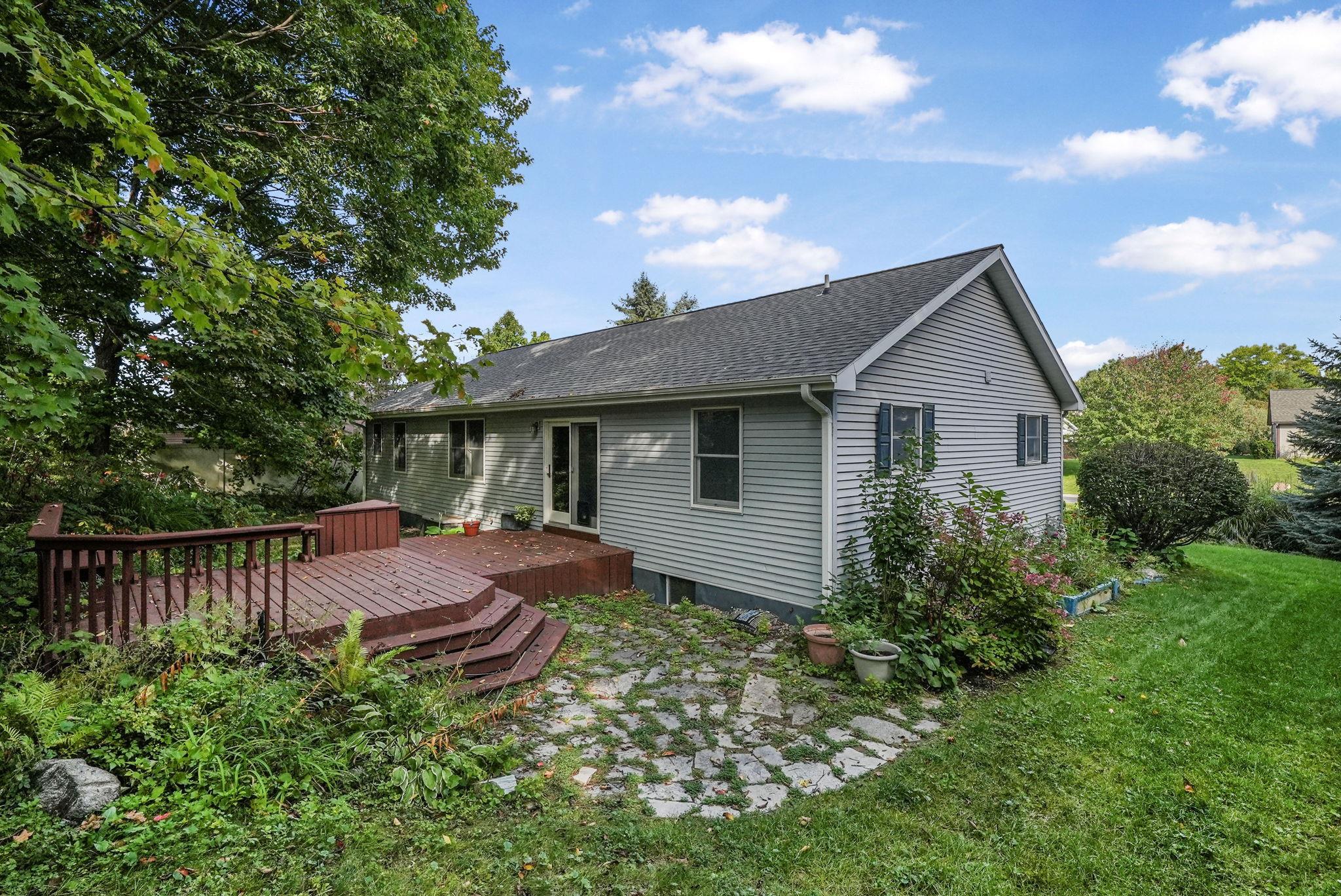 1251 Farmington Drive