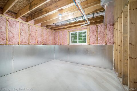 Tiny photo for 10303 9 Mile Road, Green Oak Township, MI 48189 (MLS # 20261010265)