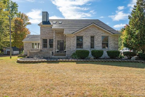 8750 E Pearson Utica City MI 48316