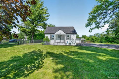 Photo of 2861 John R Road, Rochester Hills City, MI 48307 (MLS # 20261049282)