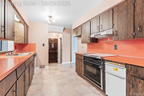 Tiny photo for 25839 Fairgrove Street, Woodhaven City, MI 48183 (MLS # 20261068990)