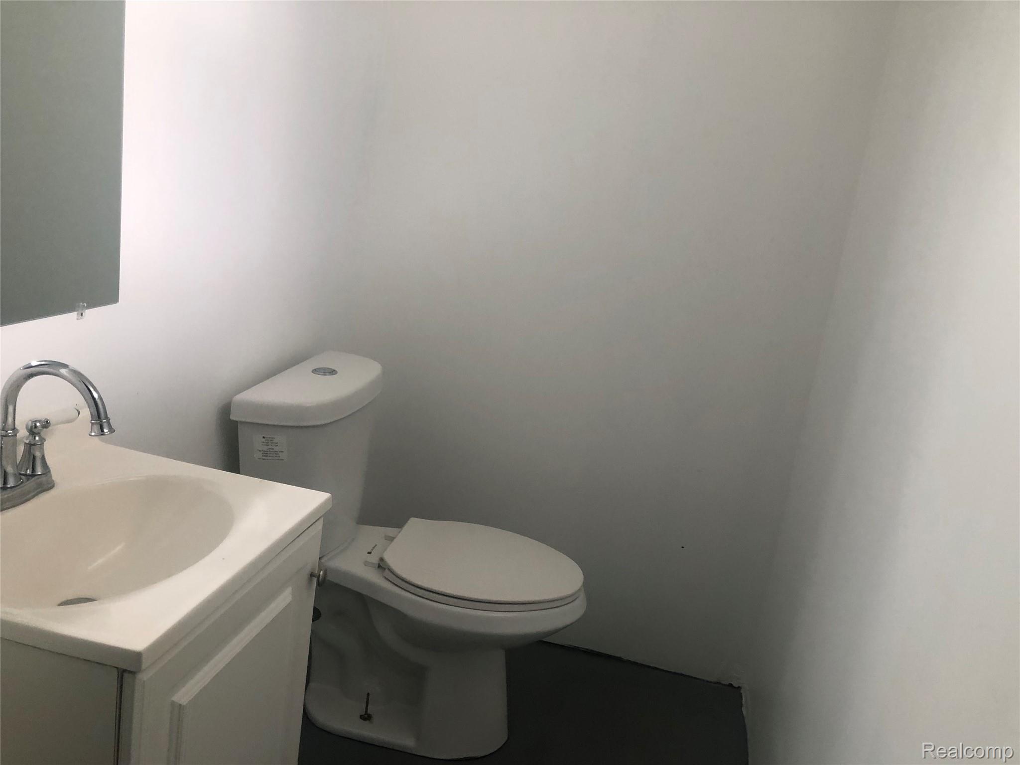 Highland Park City, Michigan 48203, United States, 3 Bedrooms Bedrooms, ,2 BathroomsBathrooms,Residential,Active,196552