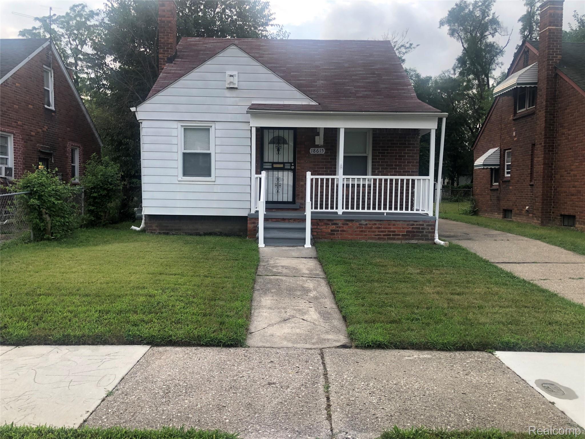 Highland Park City, Michigan 48203, United States, 3 Bedrooms Bedrooms, ,2 BathroomsBathrooms,Residential,Active,196552