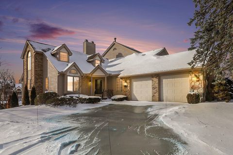 18269 Blue Heron Drive E 16 Northville Township MI 48168