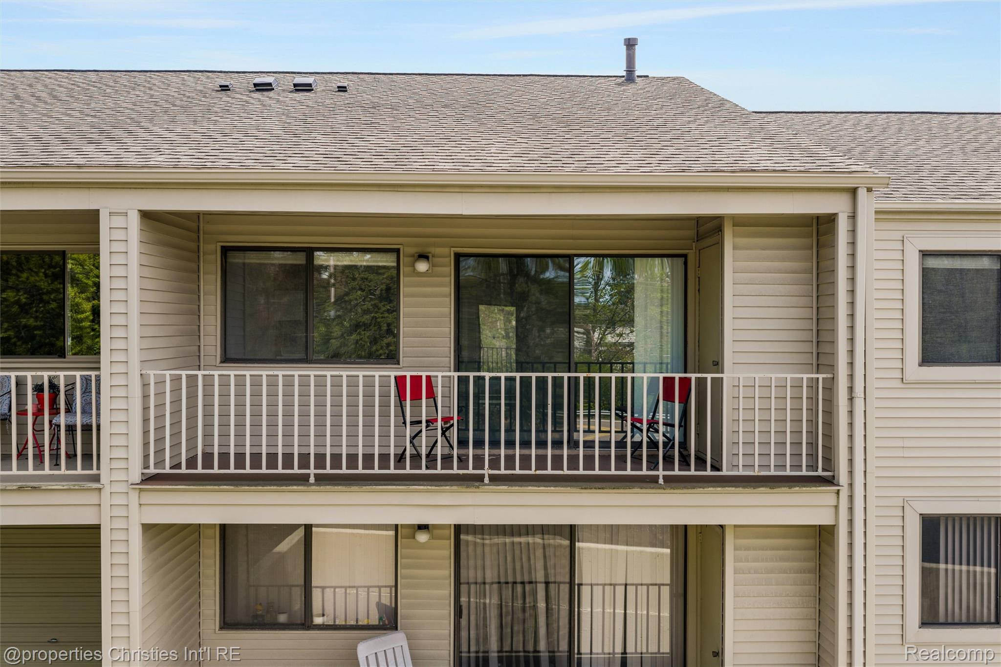 3805 S Lone Pine Rd Road 300