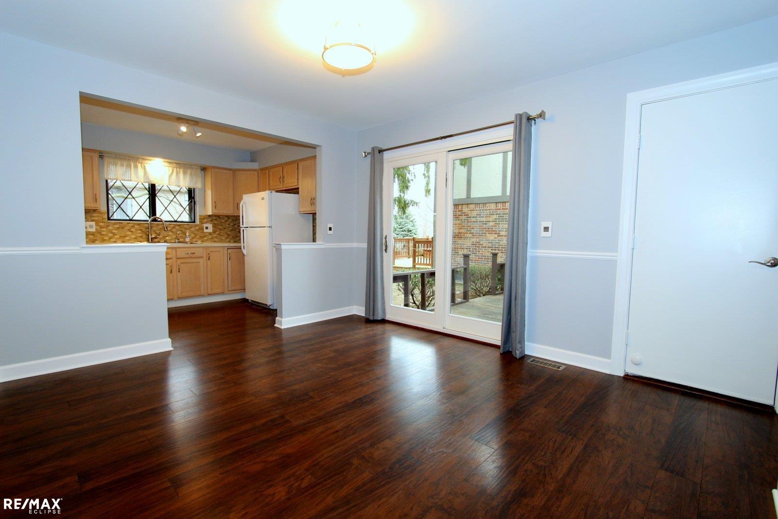 1970 Pondview Court