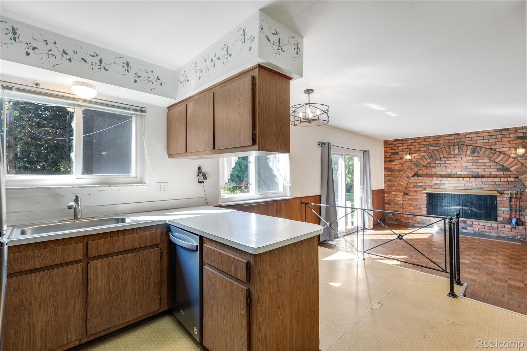 30190 Pleasant Trail