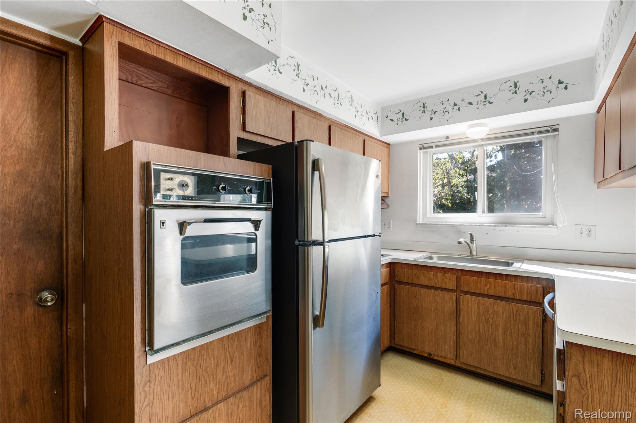 30190 Pleasant Trail