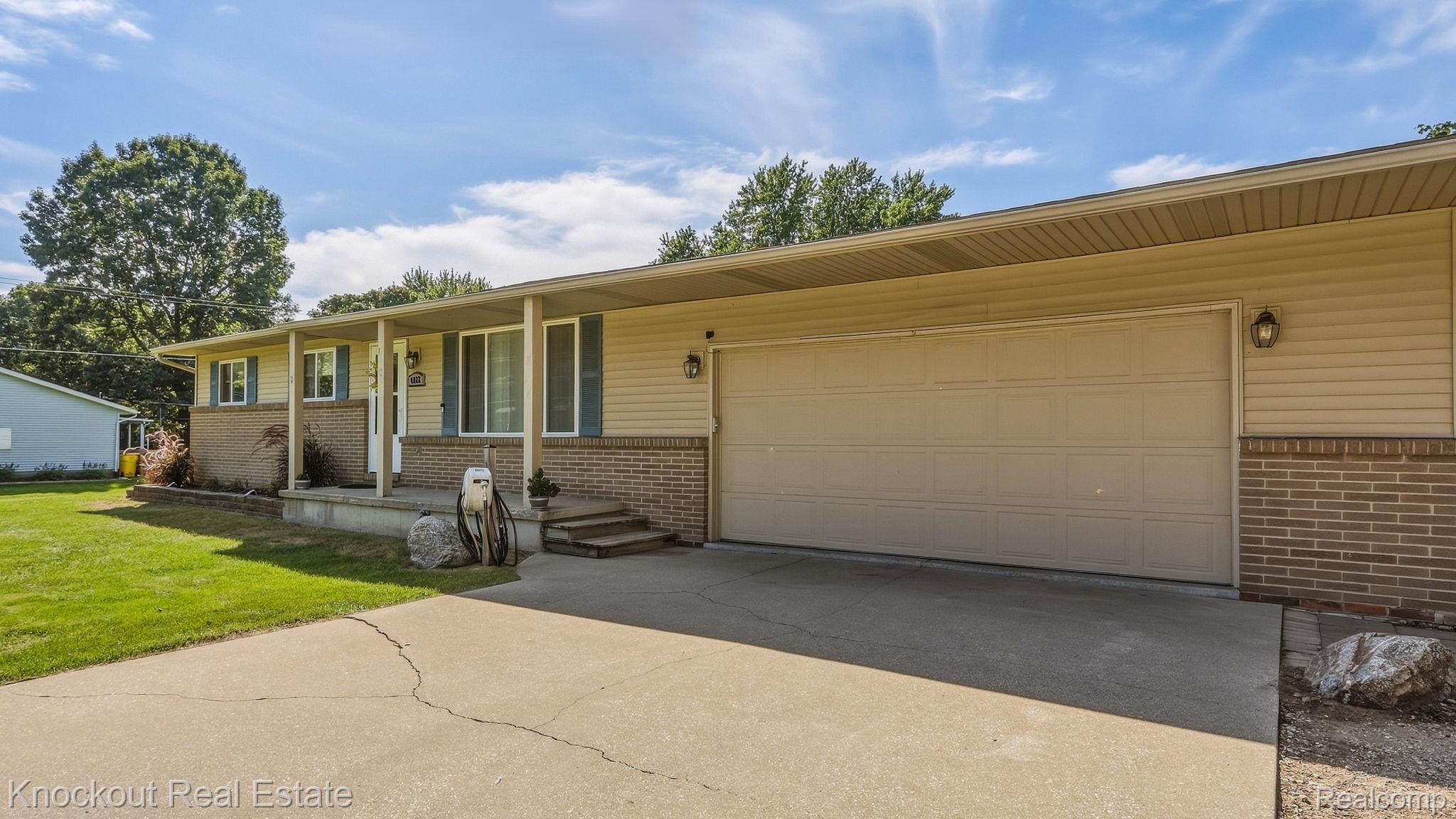 4822 Dorothy Street