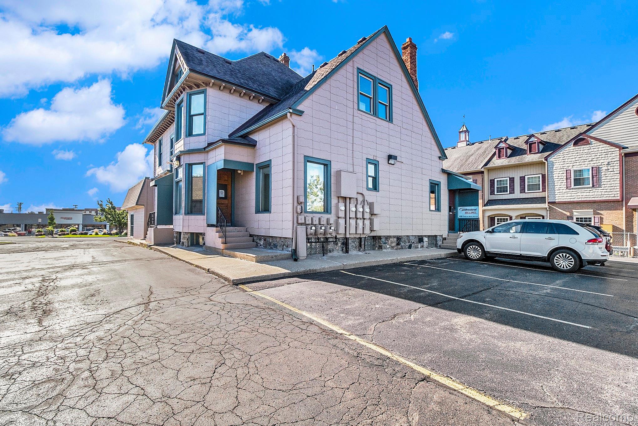 217-231 N Main Street