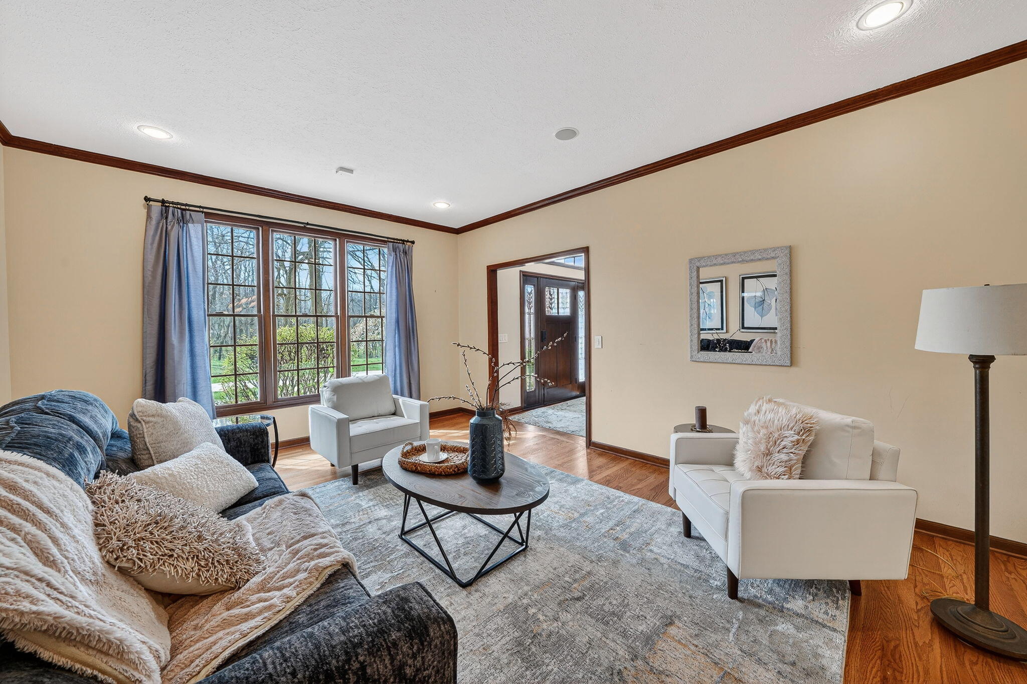1900 Emerald Forest Lane