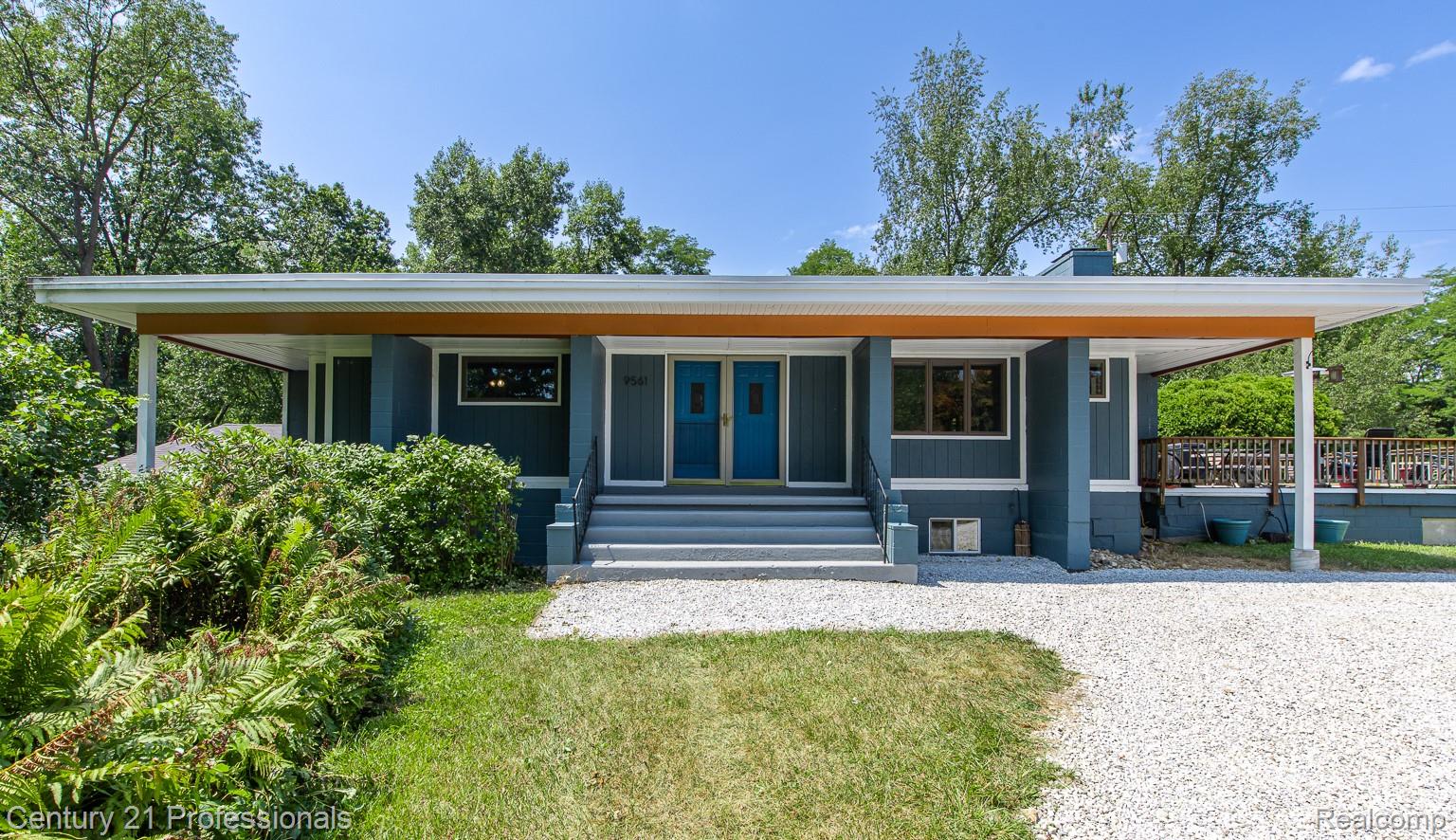 9561 Ute Pointe Drive