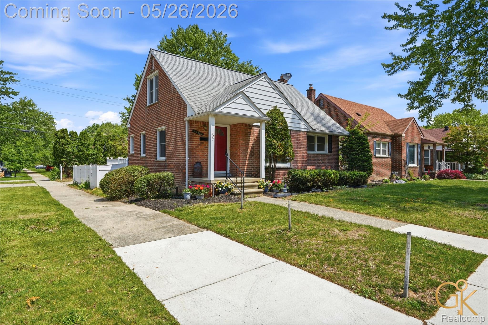 27564 W Chicago Street
