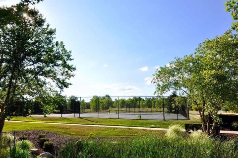 Tiny photo for 45588 S Stonewood Road, Canton Charter Township, MI 48187 (MLS # 81025052553)