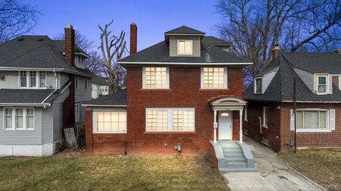 2220 Collingwood Street Detroit City MI 48206