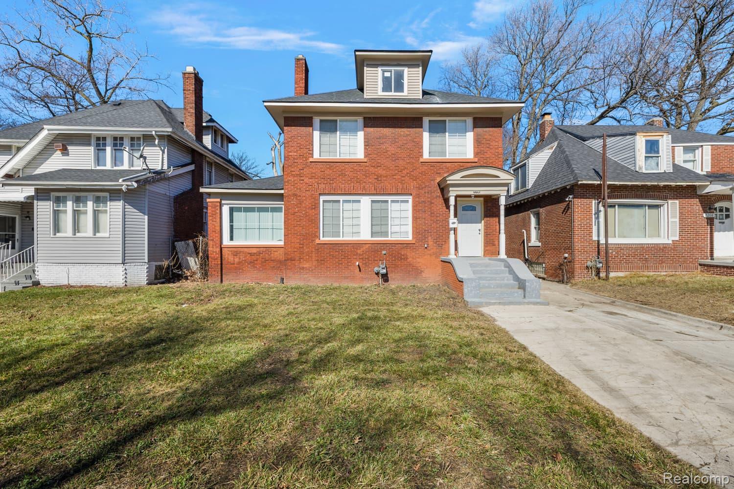 2220 Collingwood Street