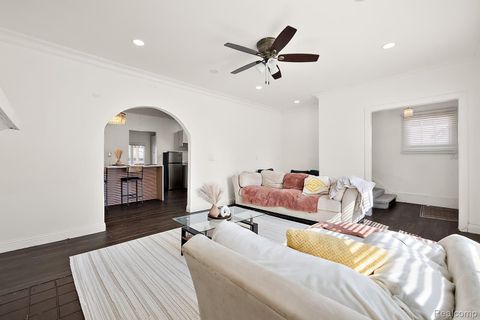 Tiny photo for 2220 Collingwood Street, Detroit City, MI 48206 (MLS # 20261015359)