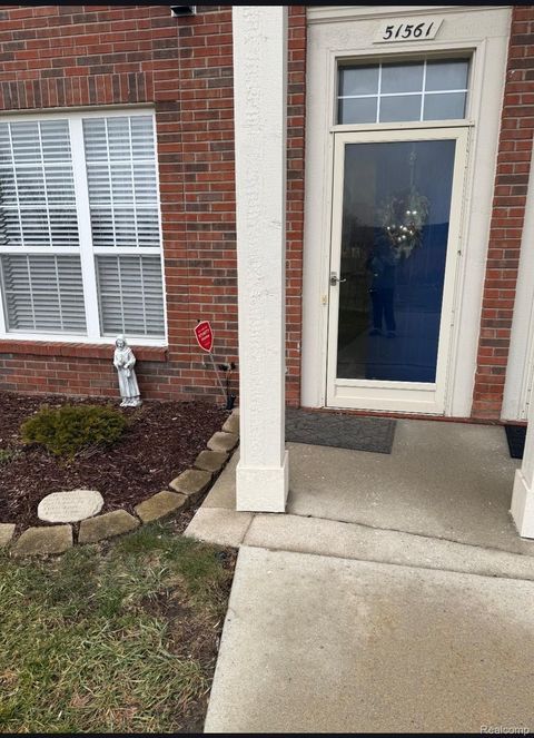 51561 Stern Lane 147 Chesterfield Township MI 48051