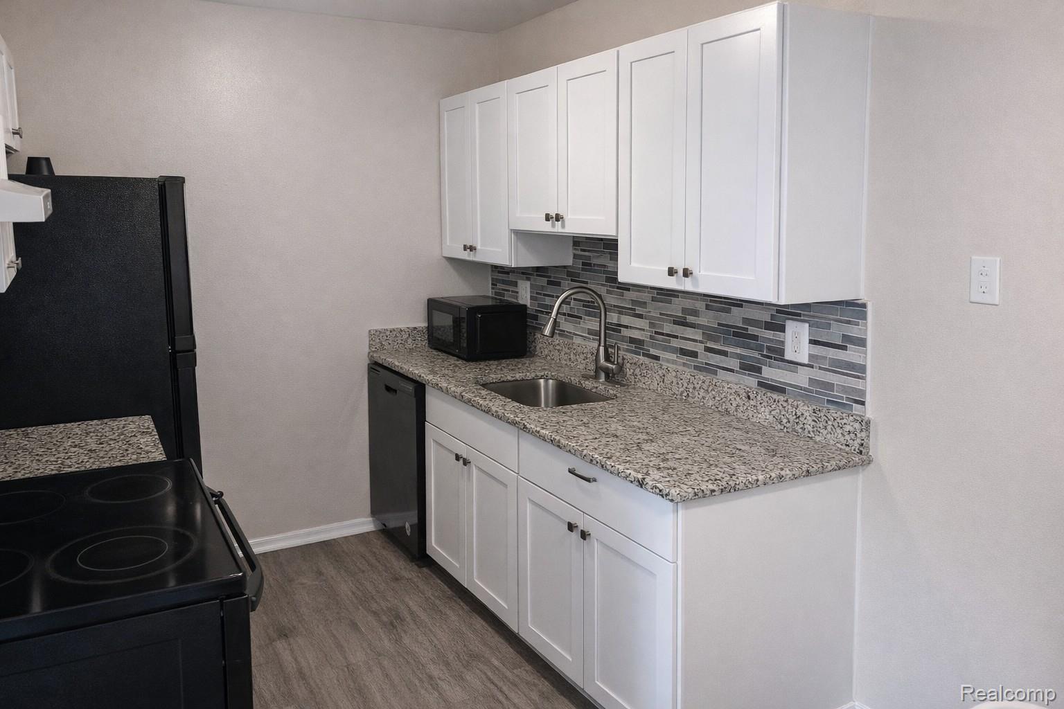 10052 Allen Pointe Drive