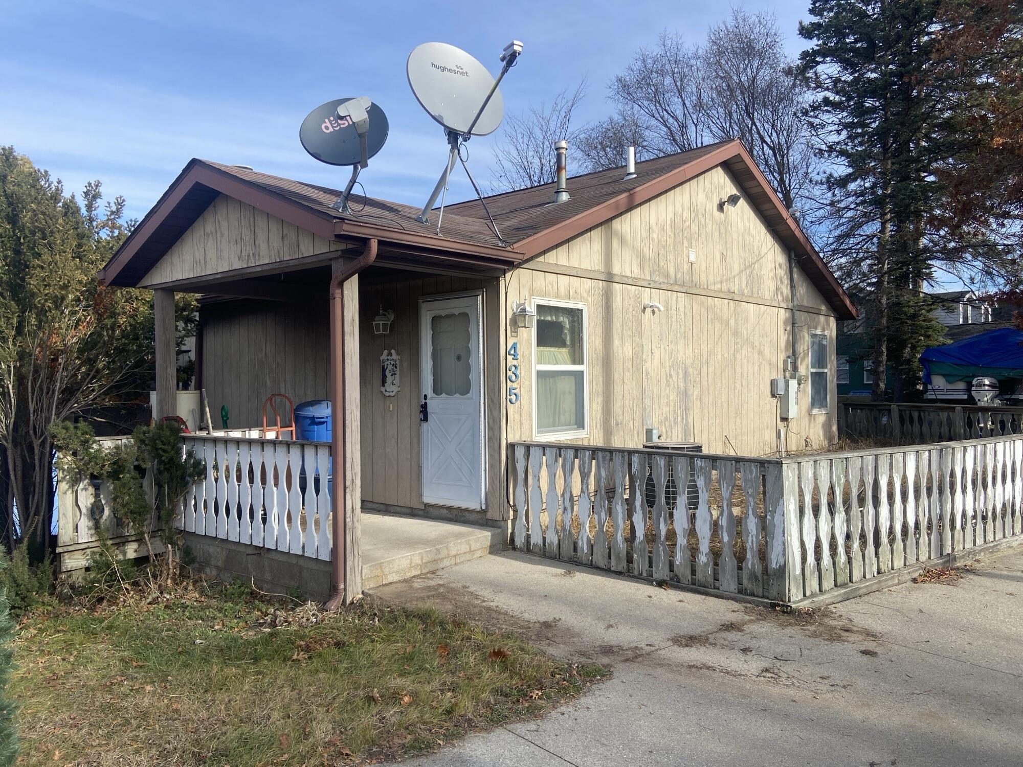 435 S Rock Lake Drive