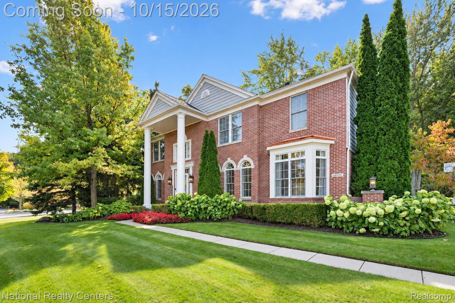 48155 Roundstone Court