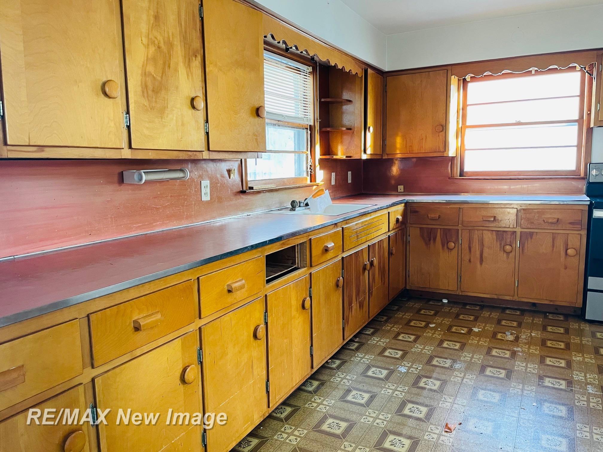 115 N Jefferson Street