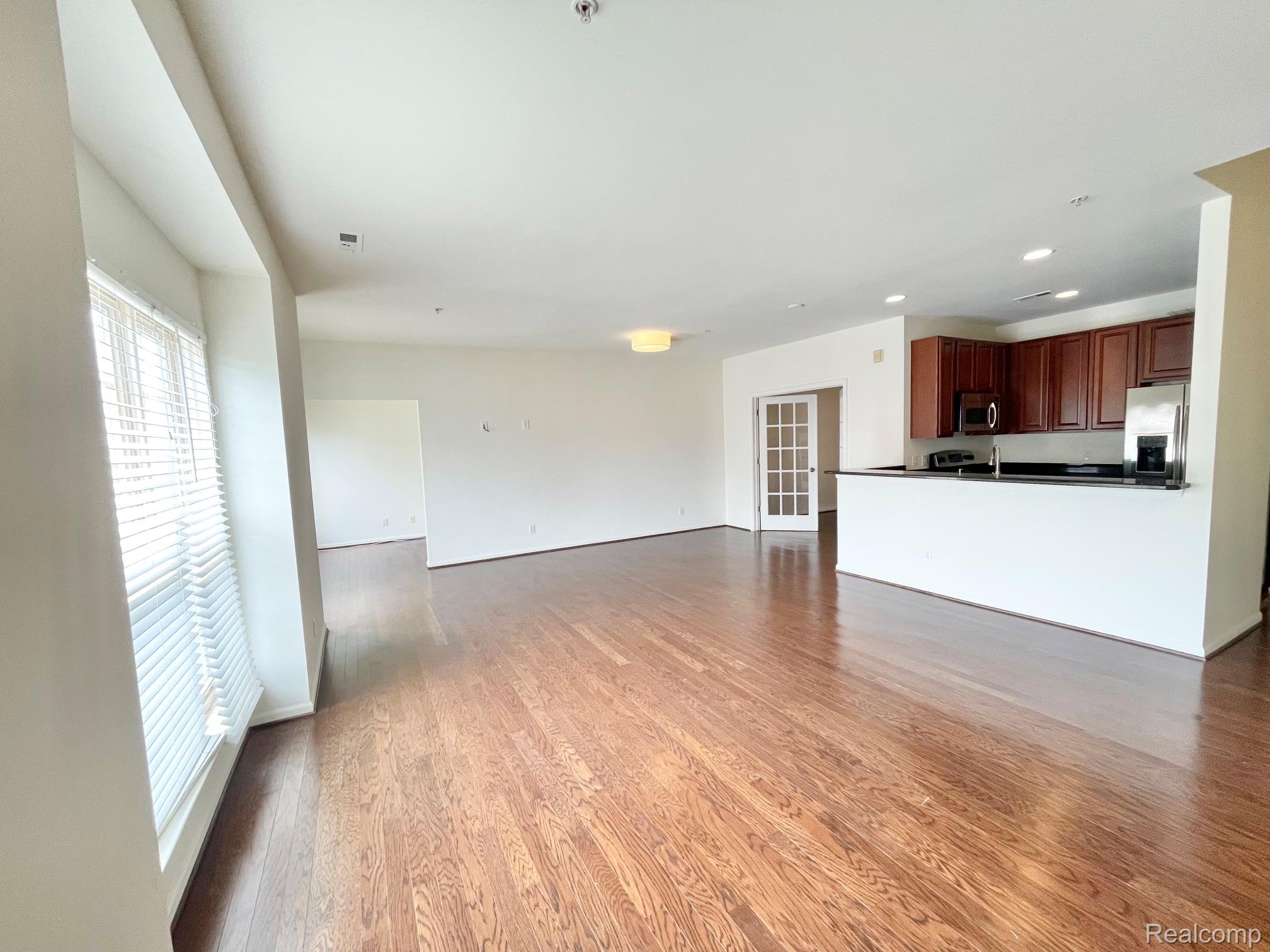 3195 Camden Drive