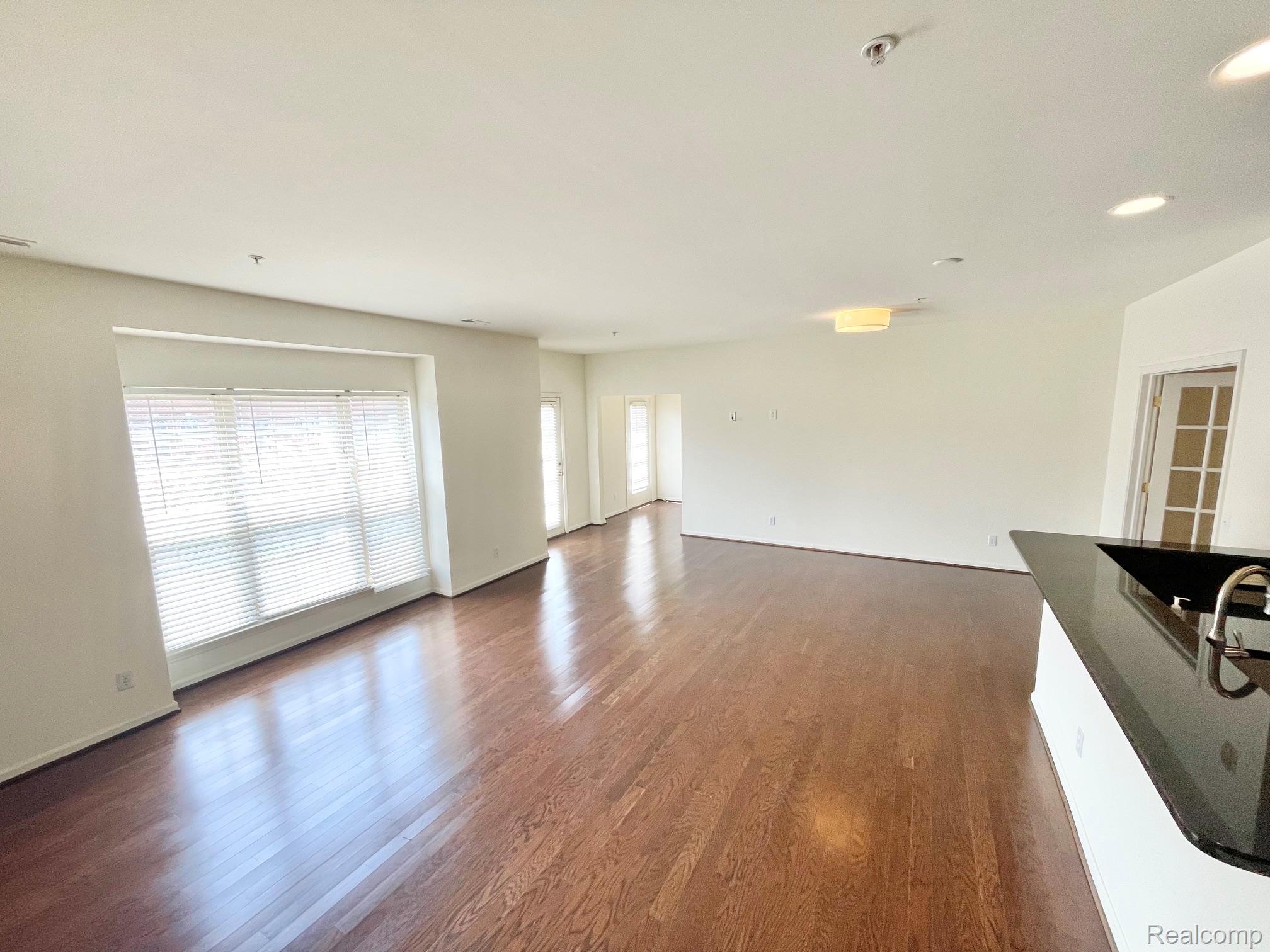 3195 Camden Drive