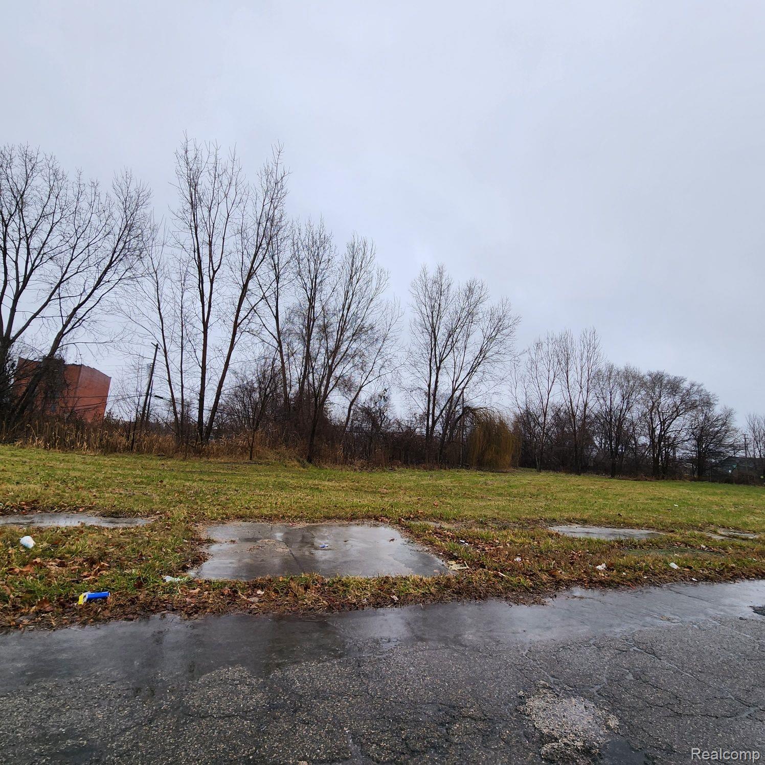 2661 HENDRICKS Street