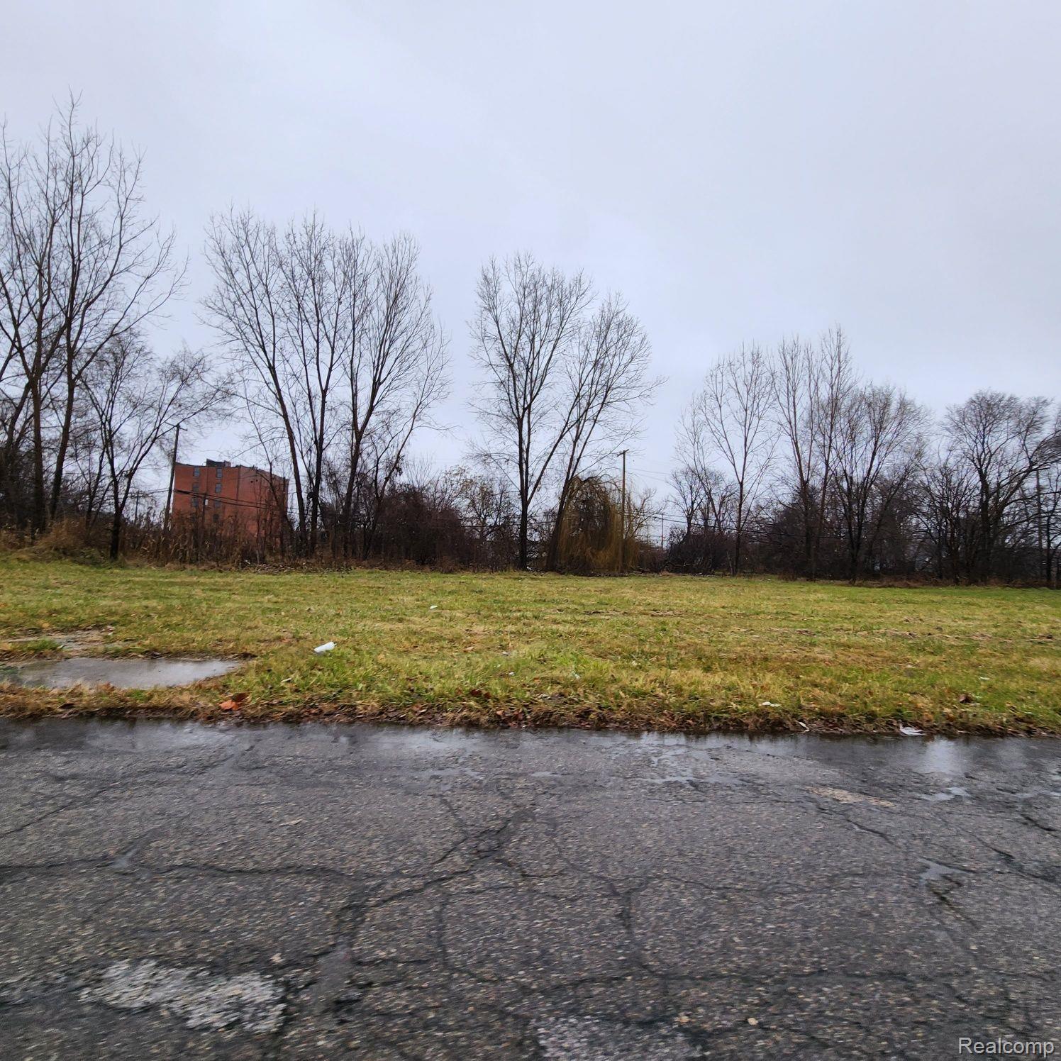 2661 HENDRICKS Street