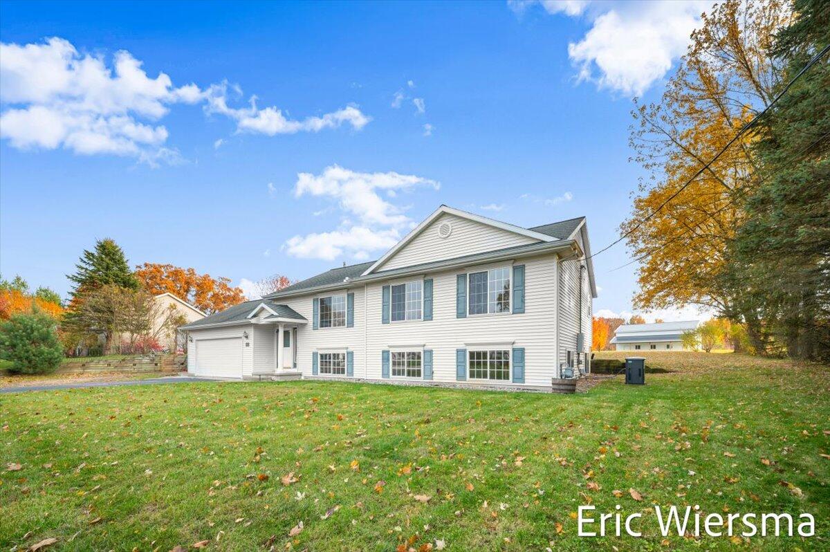 7635 Hessler Drive NE